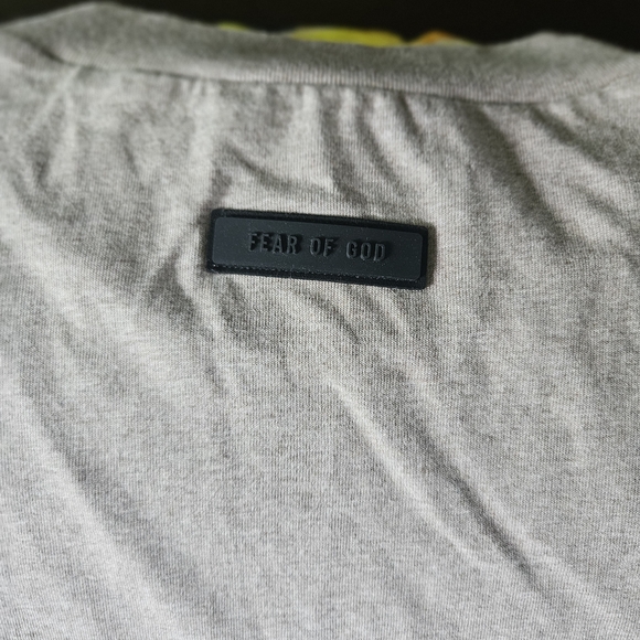 Essentials Tee - Oatmeal Color - Picture 4 of 6